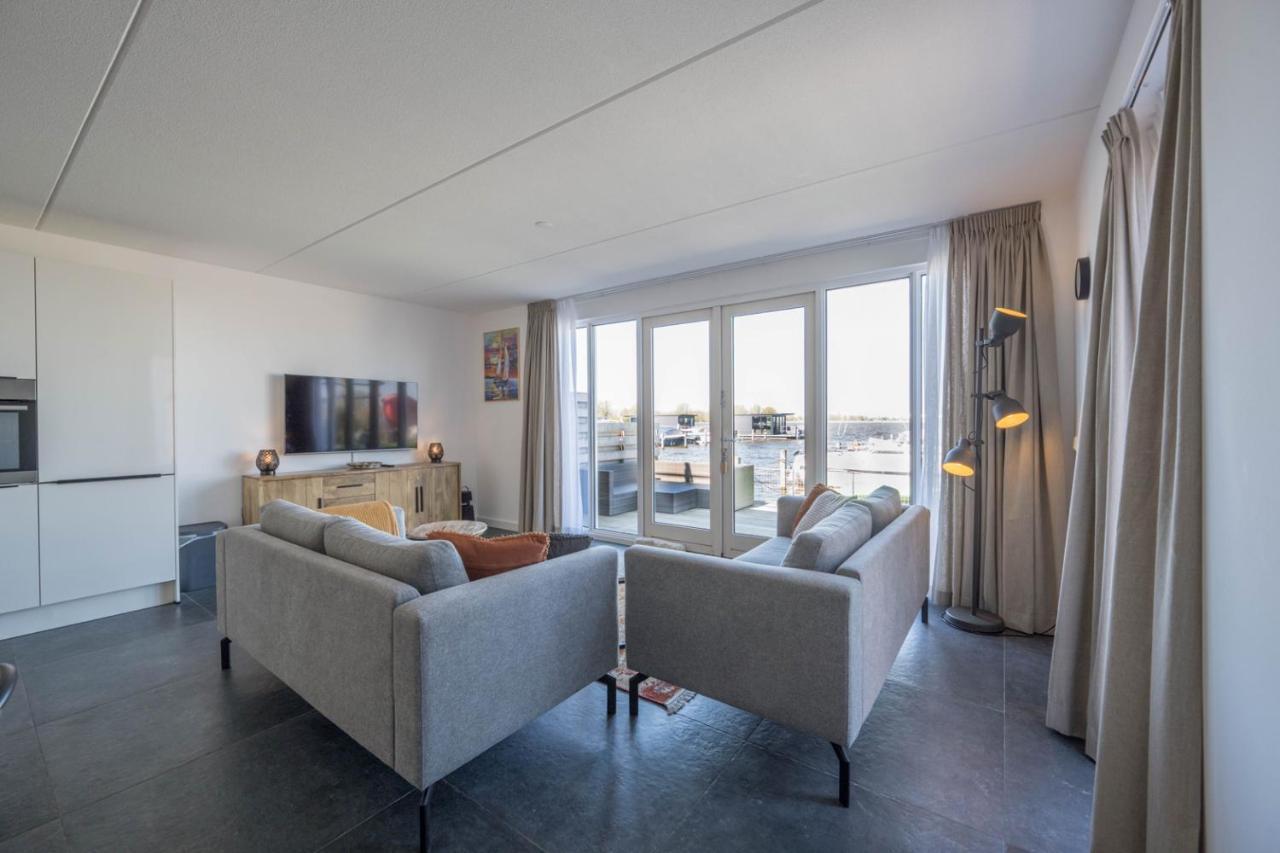 Meerzicht 24 - Luxury Family Accommodation With Beautiful Lake Side View Uitgeest Екстер'єр фото